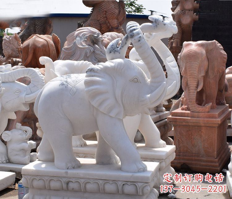 淄博“优雅大象”汉白玉雕塑