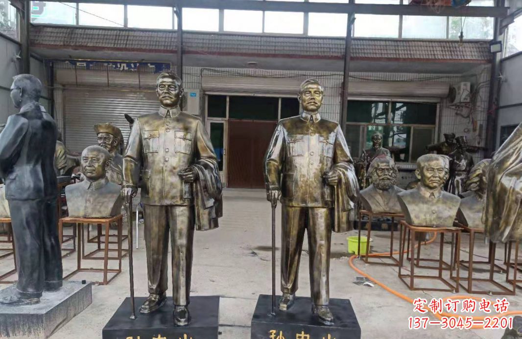 淄博玻璃钢仿铜的孙中山雕塑——缅怀伟人,传承精神