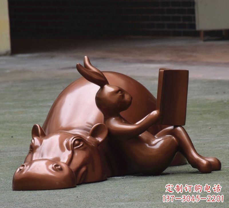 淄博玻璃钢河马雕塑——给环境添彩