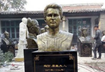淄博居里夫人——玻璃钢雕塑