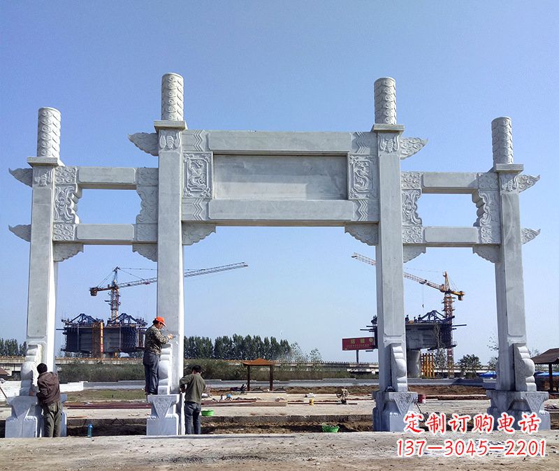 淄博玻璃钢牌坊雕塑美丽的艺术与历史结合