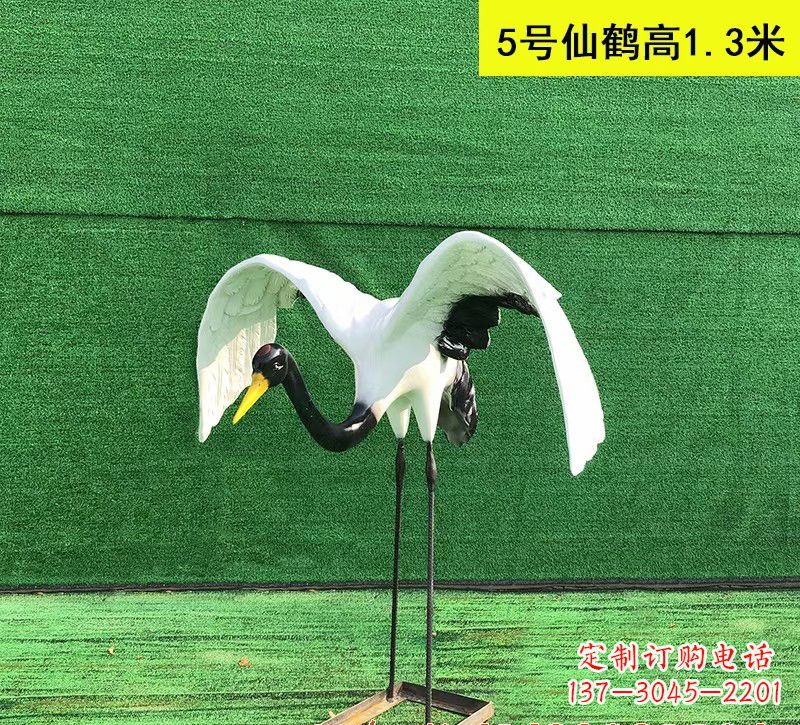 淄博仙鹤雕塑经典之美