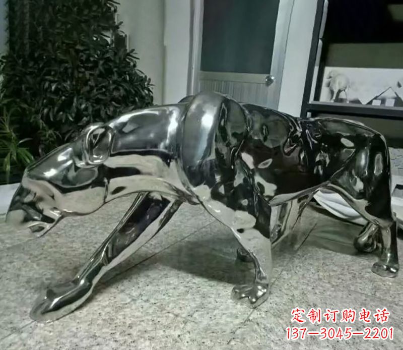 淄博精美绝伦的不锈钢豹子雕塑