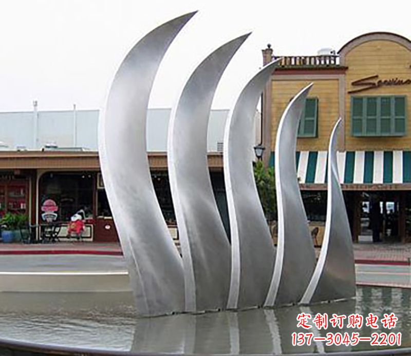 淄博不锈钢翅膀雕塑给空中带来力量与美丽