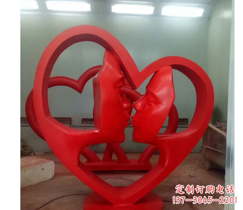 淄博不锈钢爱心情侣雕塑