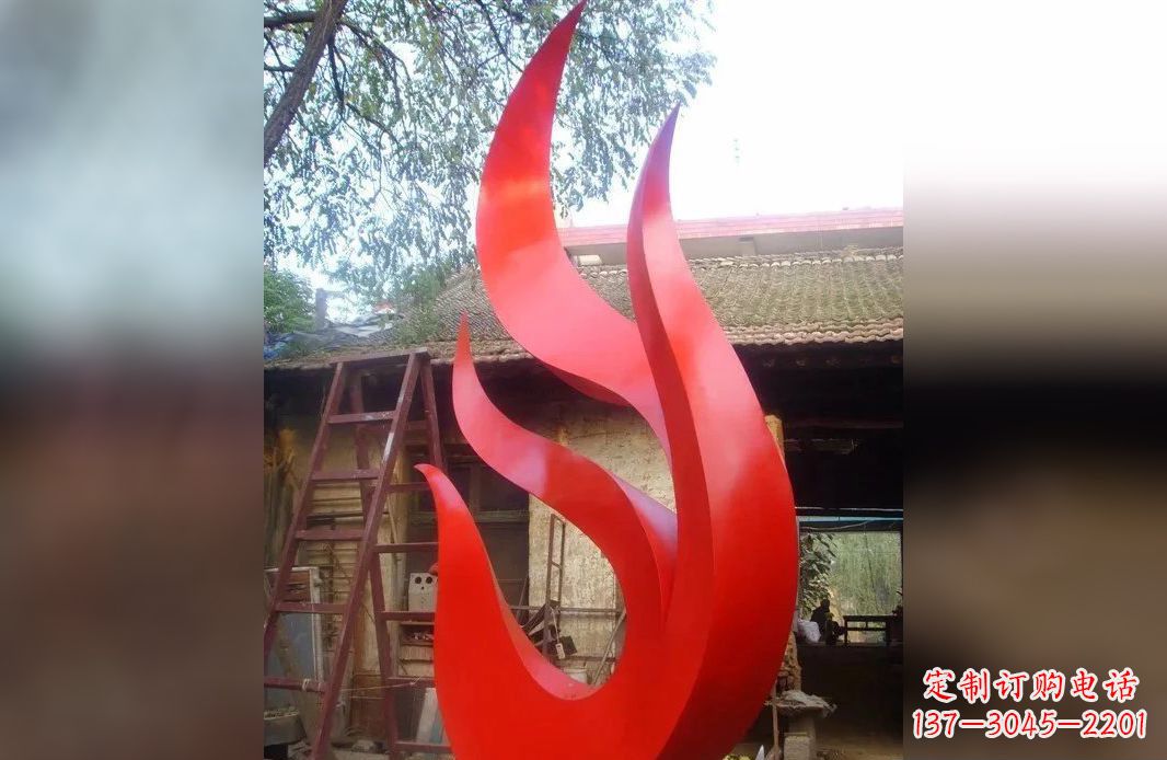 淄博凤凰展翅飞翔的不锈钢雕塑