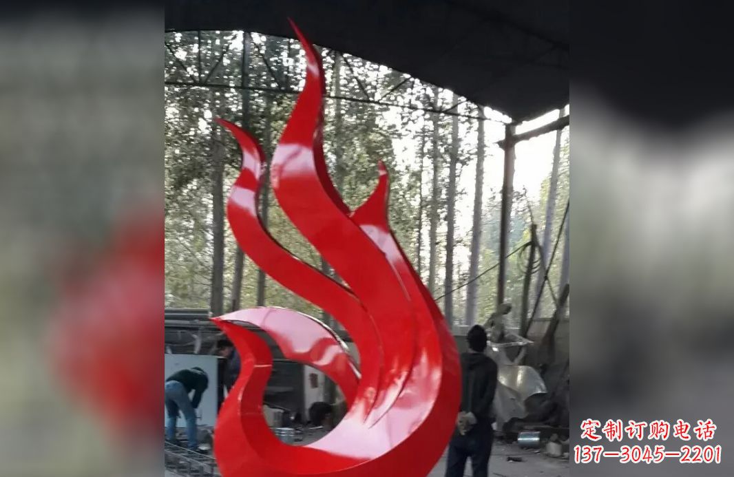 淄博不锈钢凤凰雕塑美轮美奂