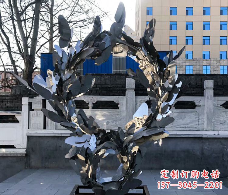 淄博不锈钢蝴蝶花环景观雕塑