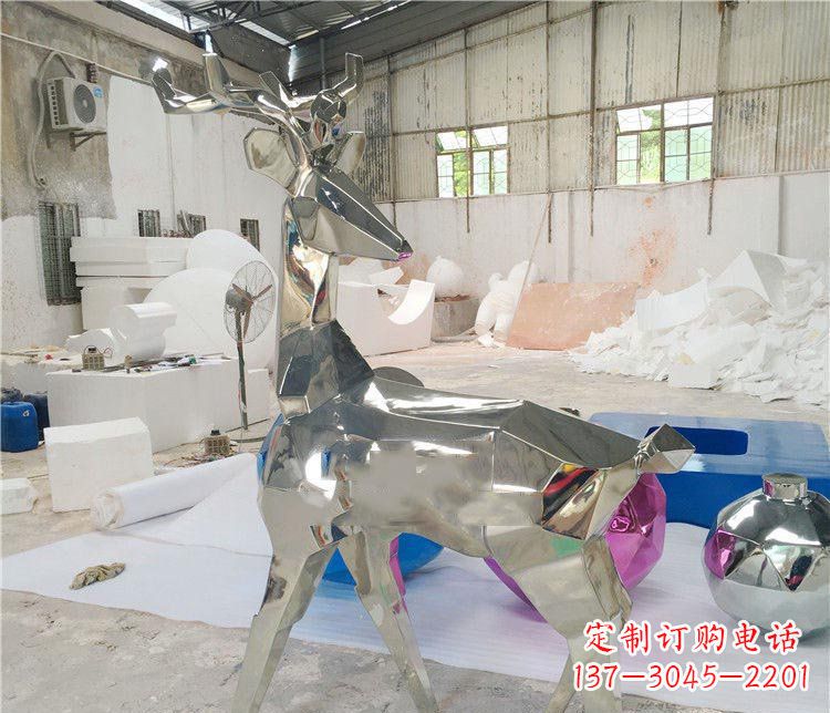 淄博不锈钢梅花鹿雕塑