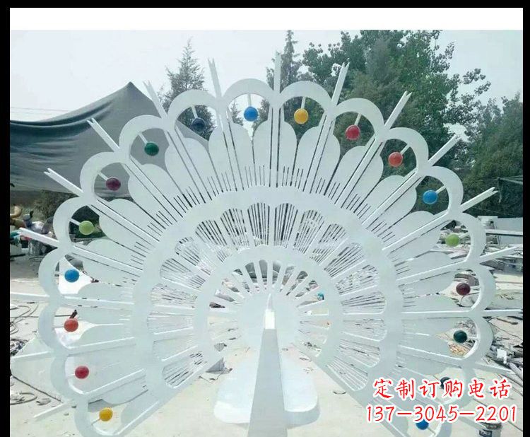淄博精美不锈钢孔雀雕塑