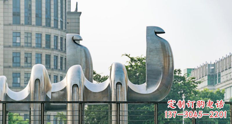 淄博不锈钢骆驼给街边带来美丽