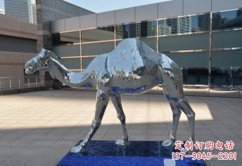 淄博不锈钢骆驼雕塑