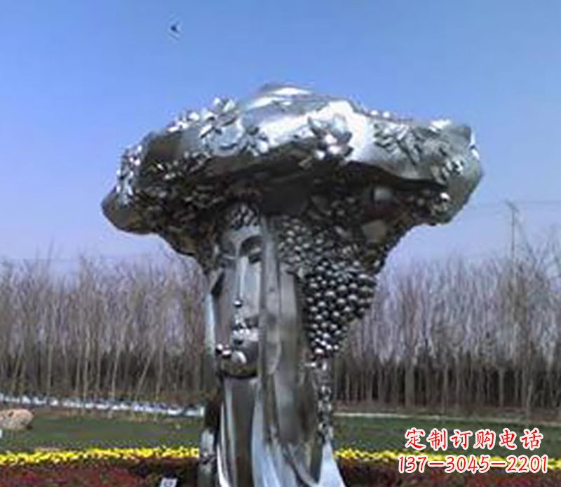 淄博不锈钢葡萄雕塑——点缀美丽景观