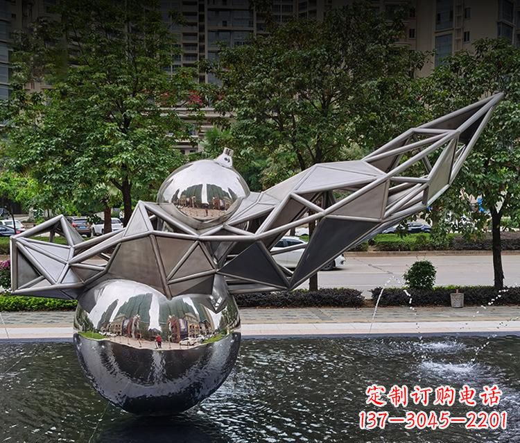 淄博不锈钢葫芦雕塑美丽耐用的艺术杰作