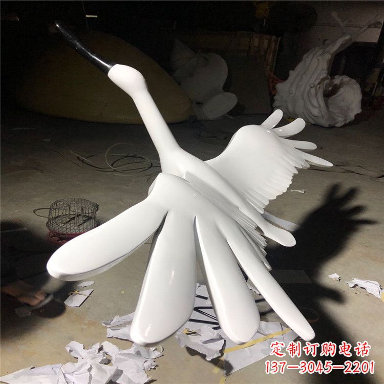 淄博精致的不锈钢丹顶鹤雕塑