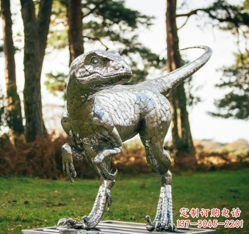 淄博不锈钢恐龙雕塑一种古老灵动的艺术