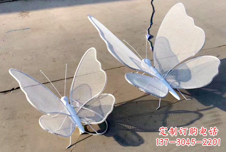 淄博不锈钢钢丝网格蝴蝶雕塑——灯光下的灵动之美