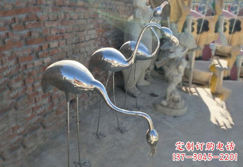 淄博不锈钢火烈鸟雕塑灿烂耀眼的艺术之作
