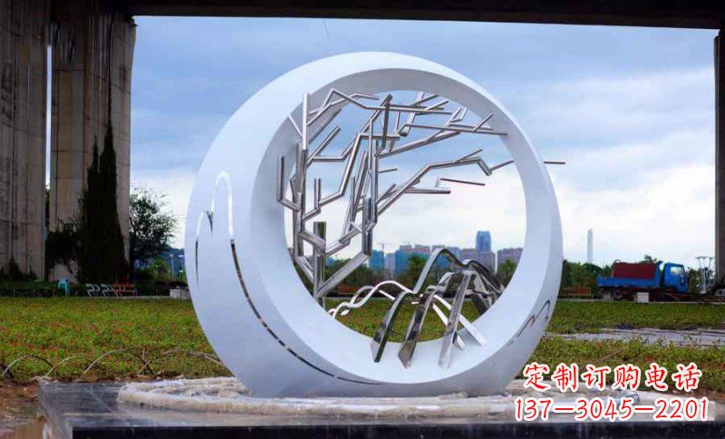 淄博不锈钢树枝雕塑艺术与环保的完美结合