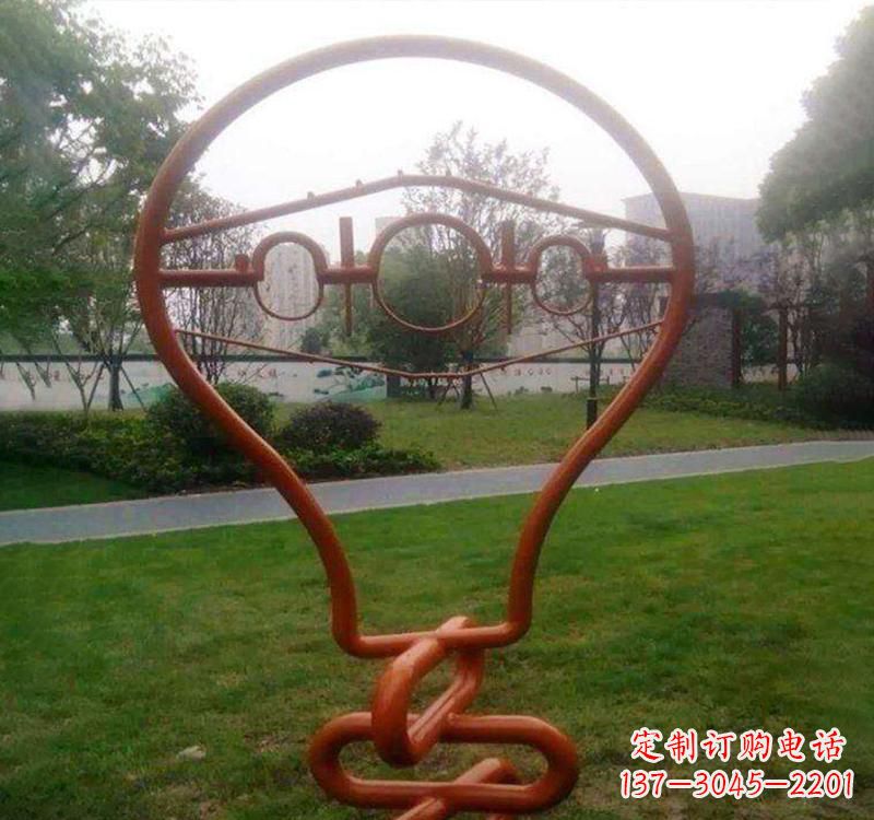 淄博不锈钢灯泡雕塑点亮城市之美