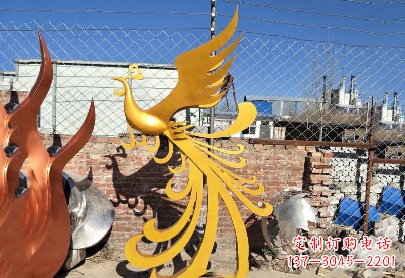 淄博不锈钢凤凰雕塑——灿烂金色给予城市温暖