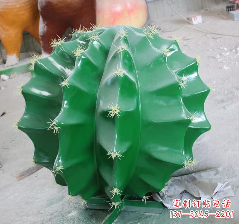淄博不锈钢仙人掌雕塑给公园景观增添灵动之美