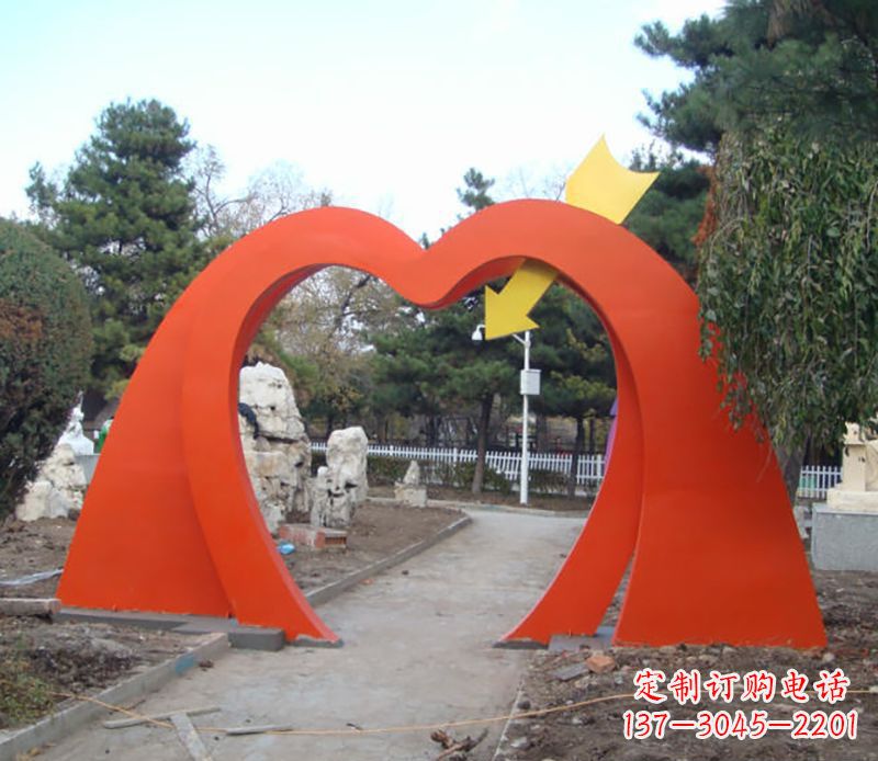 淄博不锈钢拱门雕塑给空间增添灵动之美