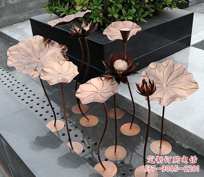 淄博不锈钢古铜色荷花雕塑传承传统文化的精美艺术品