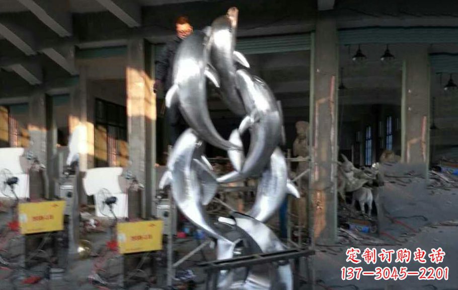 淄博不锈钢海豚雕塑漂亮的海洋艺术品