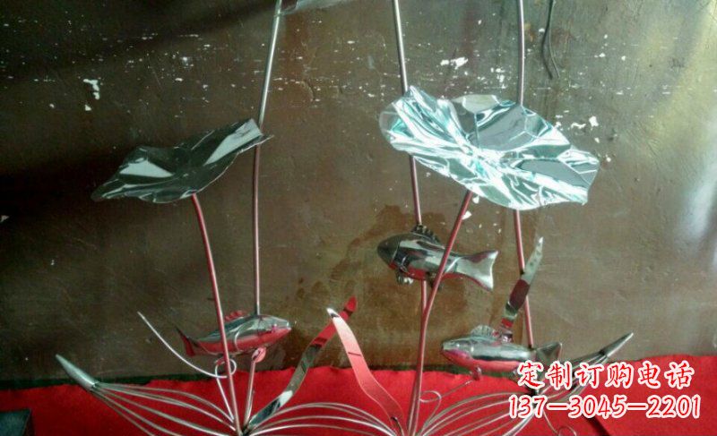 淄博不锈钢荷花雕塑