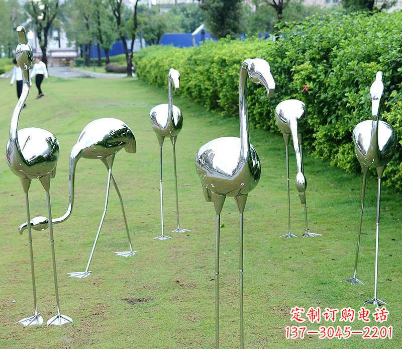 淄博不锈钢火烈鸟雕塑美丽的艺术杰作
