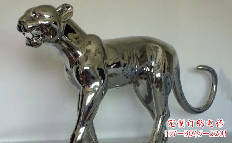 淄博不锈钢金钱豹雕塑给人以高贵气质的艺术瑰宝