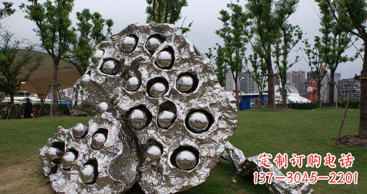 淄博不锈钢莲蓬精美雕塑铸就华丽景观