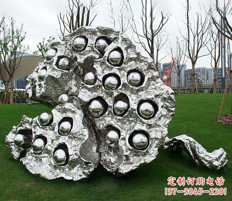 淄博不锈钢莲蓬雕塑——精美极致的艺术品