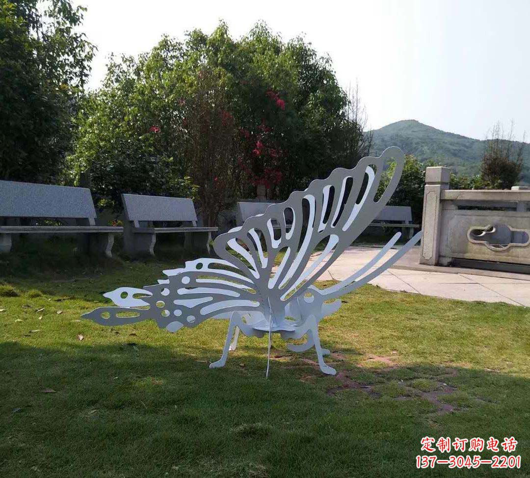 淄博不锈钢镂空蝴蝶装饰雕塑精美雕塑点缀美好生活