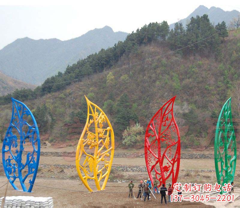 淄博不锈钢镂空树叶景观雕塑精美绝伦