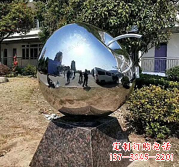 淄博不锈钢蚂蚁滚苹果雕塑艺术与科技的完美结合