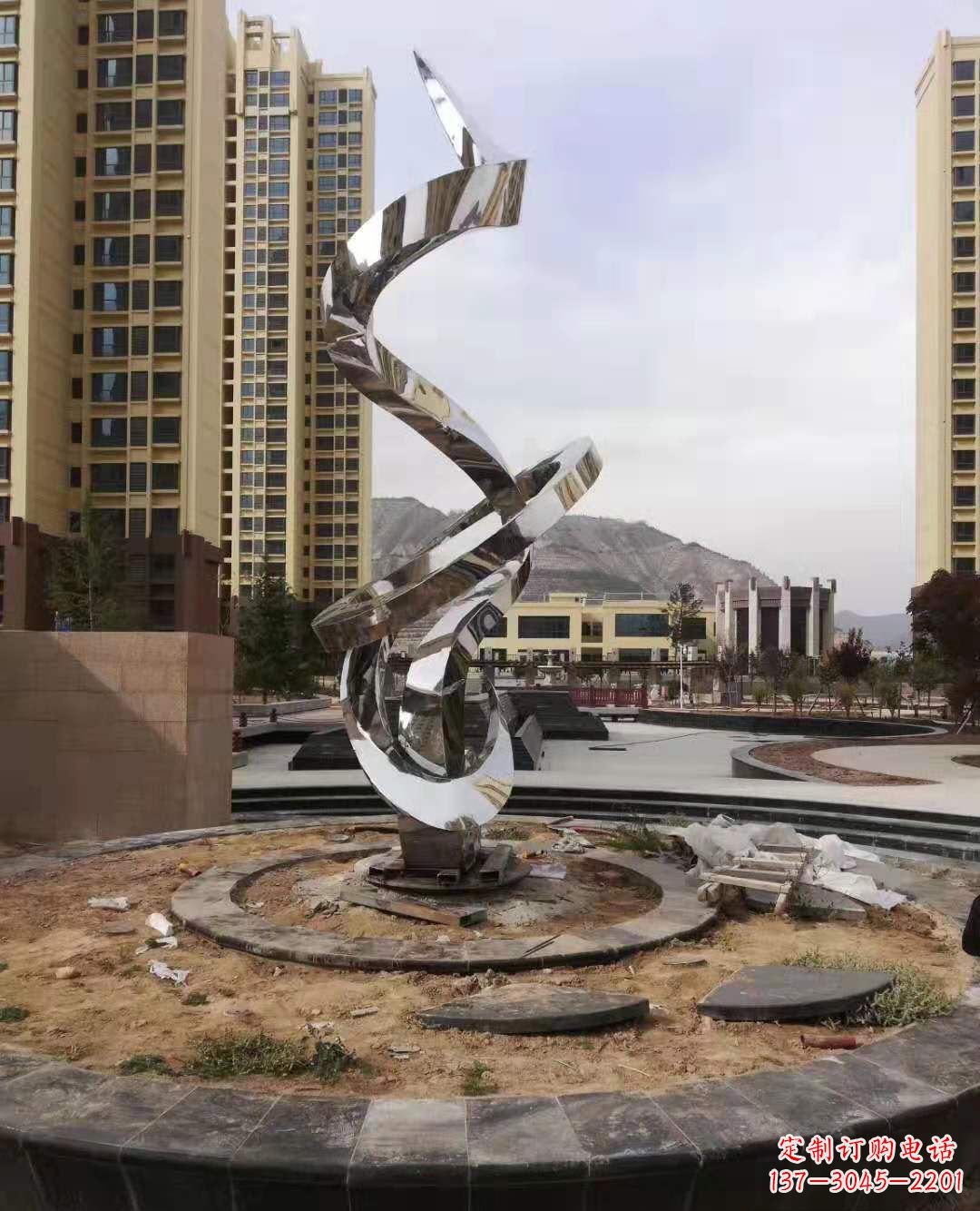 淄博飘带雕塑美化城市空间的艺术