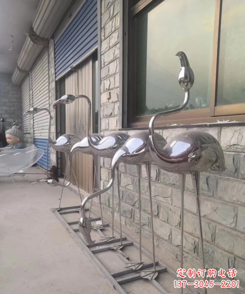 淄博不锈钢仙鹤雕塑传承中华文化