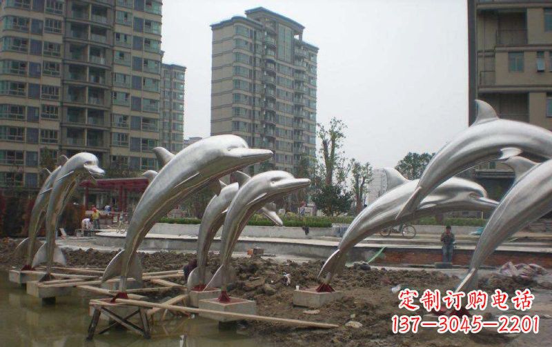 淄博海豚雕塑——欣赏不锈钢小区的精美绝伦