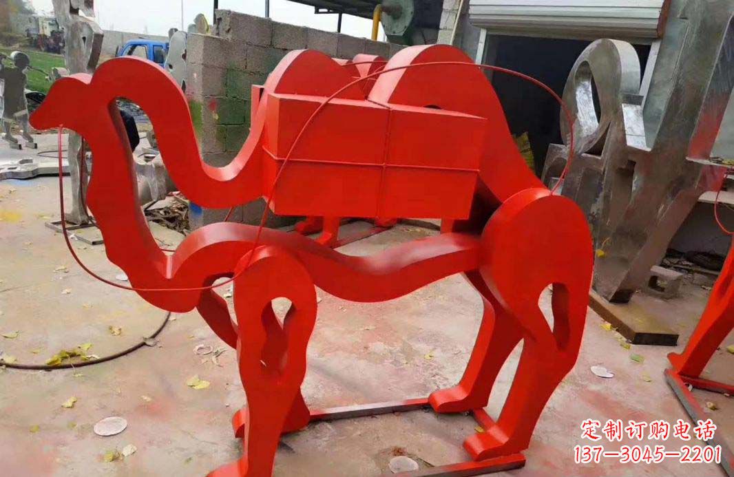 淄博不锈钢艺术骆驼雕塑——雕塑精美的艺术之作