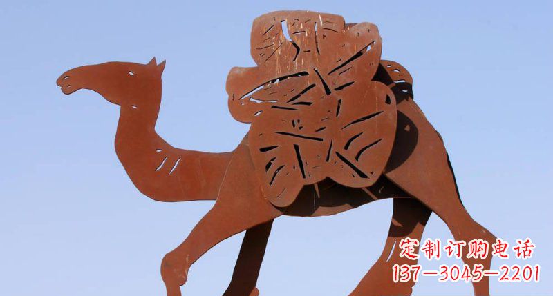 淄博不锈钢骆驼雕塑令人惊叹的艺术精品
