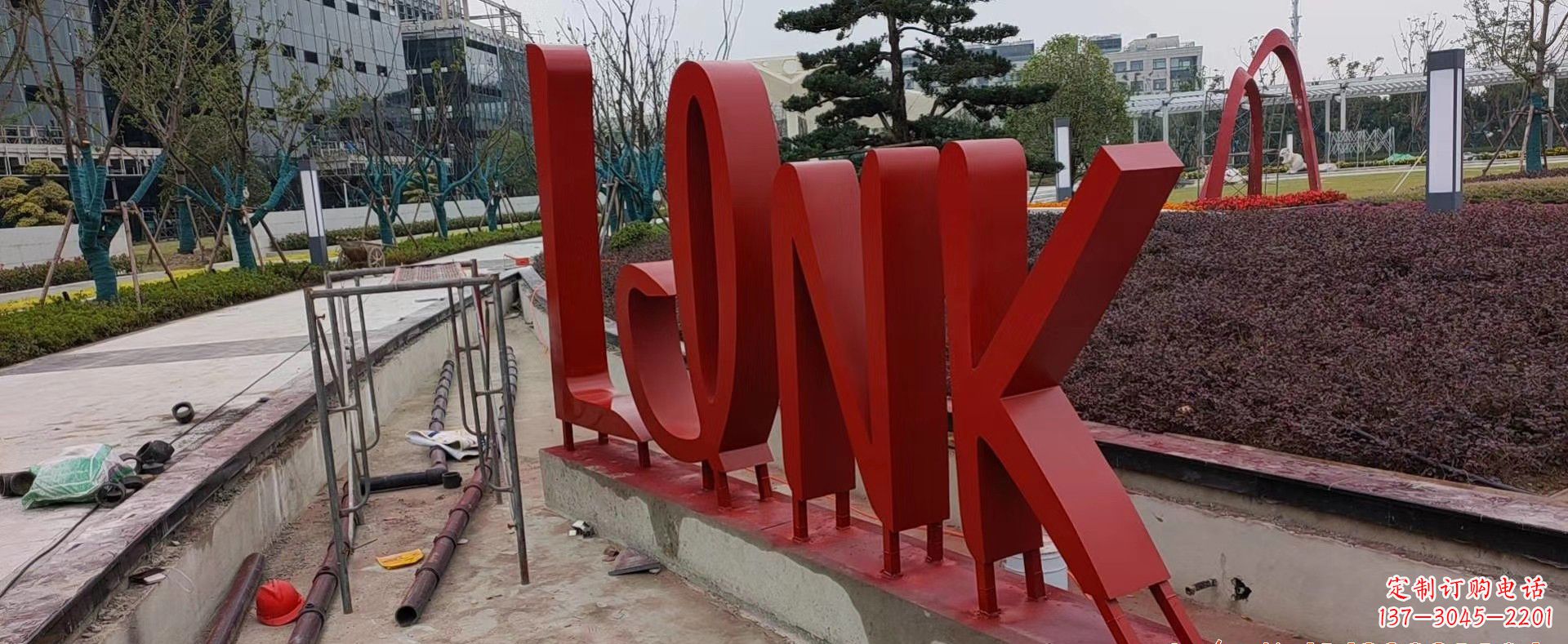 淄博不锈钢字母景观雕塑把美丽带入城市