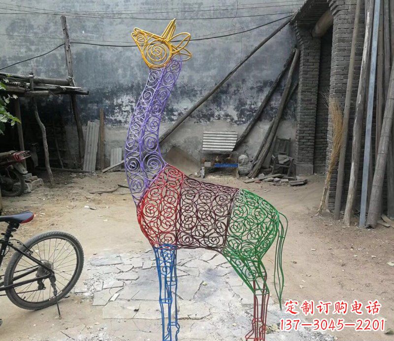 淄博彩色不锈钢镂空梅花鹿雕塑——精美艺术品