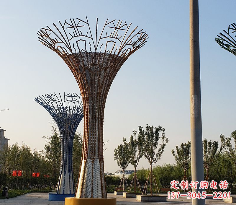 淄博城市景观的点缀——不锈钢树叶雕塑