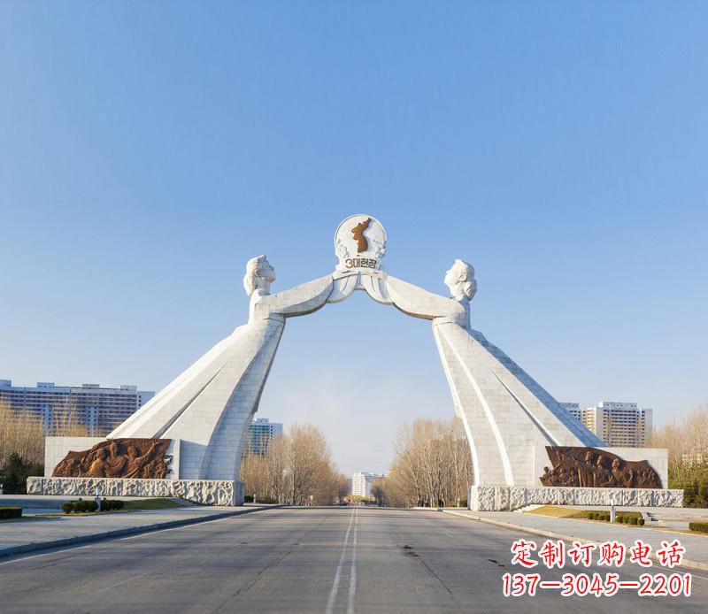 淄博城市街道的拱门雕塑——让城市更加精彩