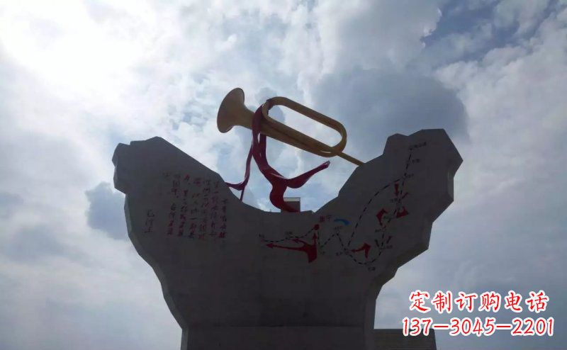 淄博革命烈士冲锋号雕塑让革命历史长存