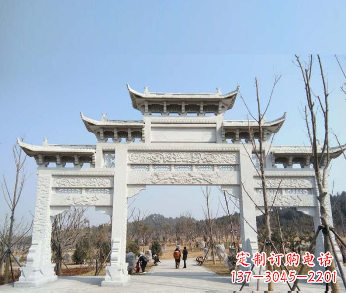淄博“村口三门石雕牌楼”——悠久历史的见证