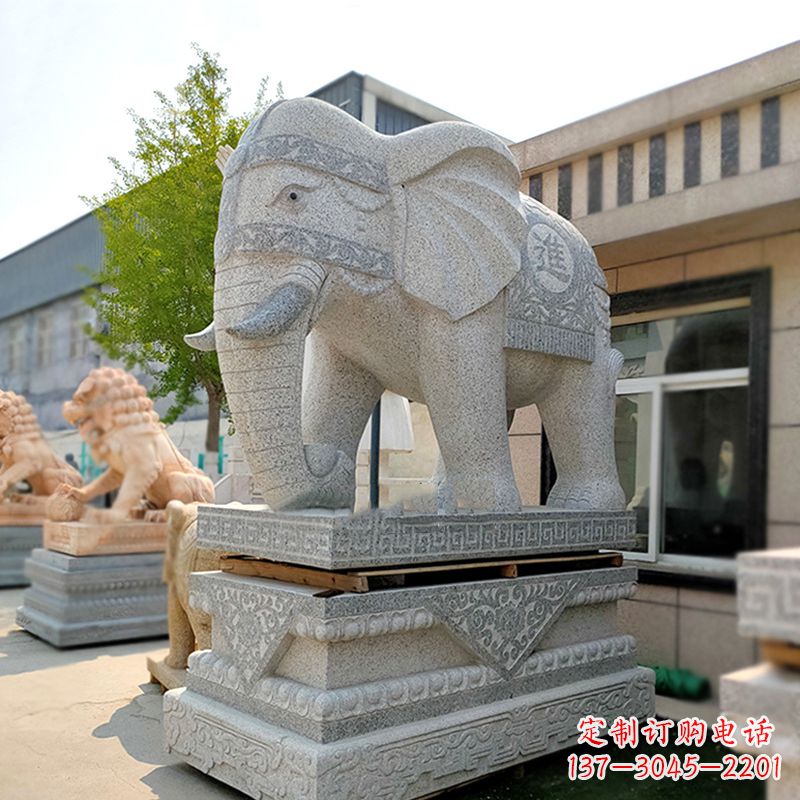 淄博新颖雄伟的大象雕塑