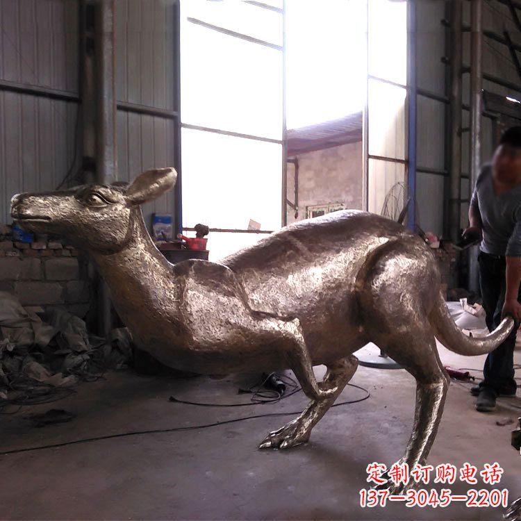 淄博袋鼠纯铜雕塑